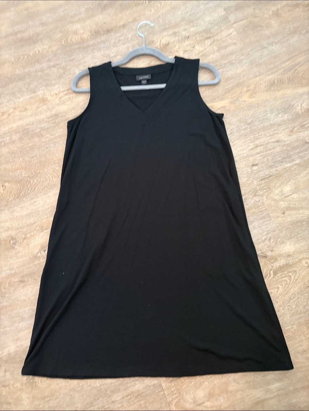 Sleeveless V-Neck Dress in Black